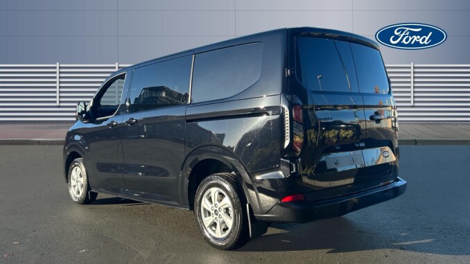 Ford Transit Custom 320 L1 Diesel Fwd 2.0 EcoBlue 150ps H1 Double Cab Van Limited - Image 2